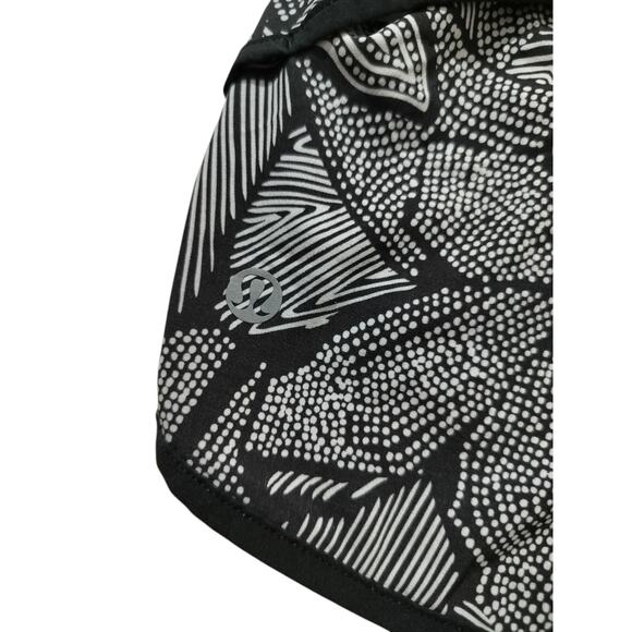 Lululemon womens Speed‎ Short 2.5" black white shorts size 4 - Picture 8 of 11